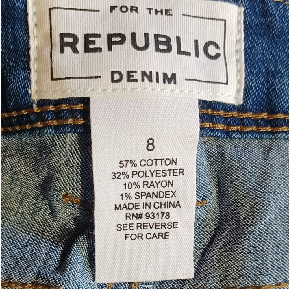 617718....Republic Flare Jeans Size 4, 6, & 8 - Picture 6 of 6